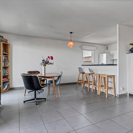 Room In Appartment With Seaview Marseilles Exterior foto