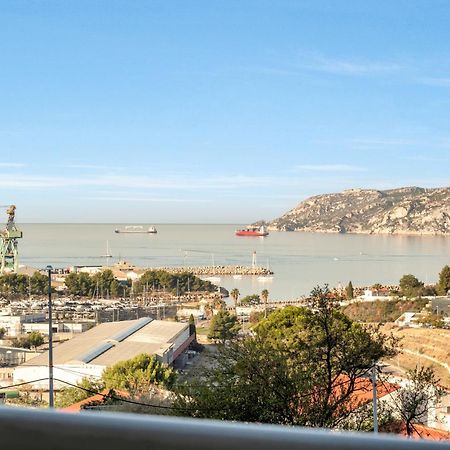 Room In Appartment With Seaview Marseilles Exterior foto